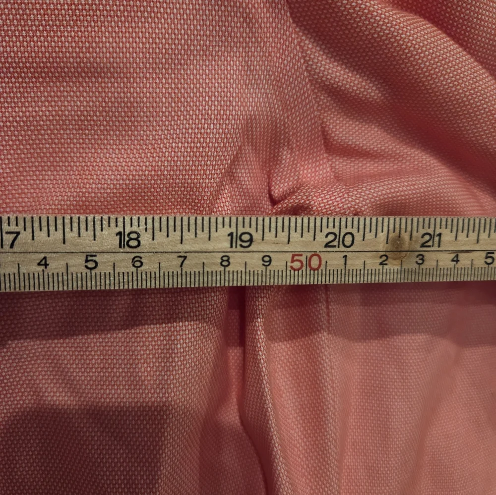 BANANA REPUBLIC MEN'S BUTTON DOWN SHIRT SIZE MEDIUM